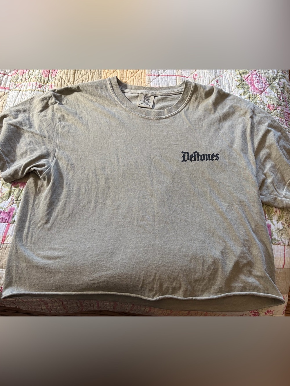Comfort Colors khaki Deftones cropped tour tee